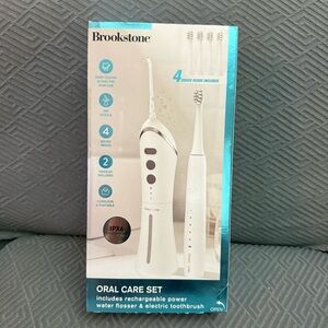 NEW Brookstone Oral Care Set Electric Toothbrush & Power Water Flosser